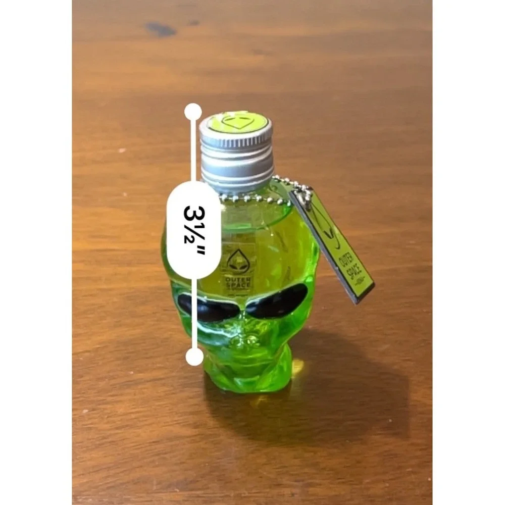 Outer Space Vodka Alien Skull Bottle EMPTY Collectible Display Bottle w/ Tag